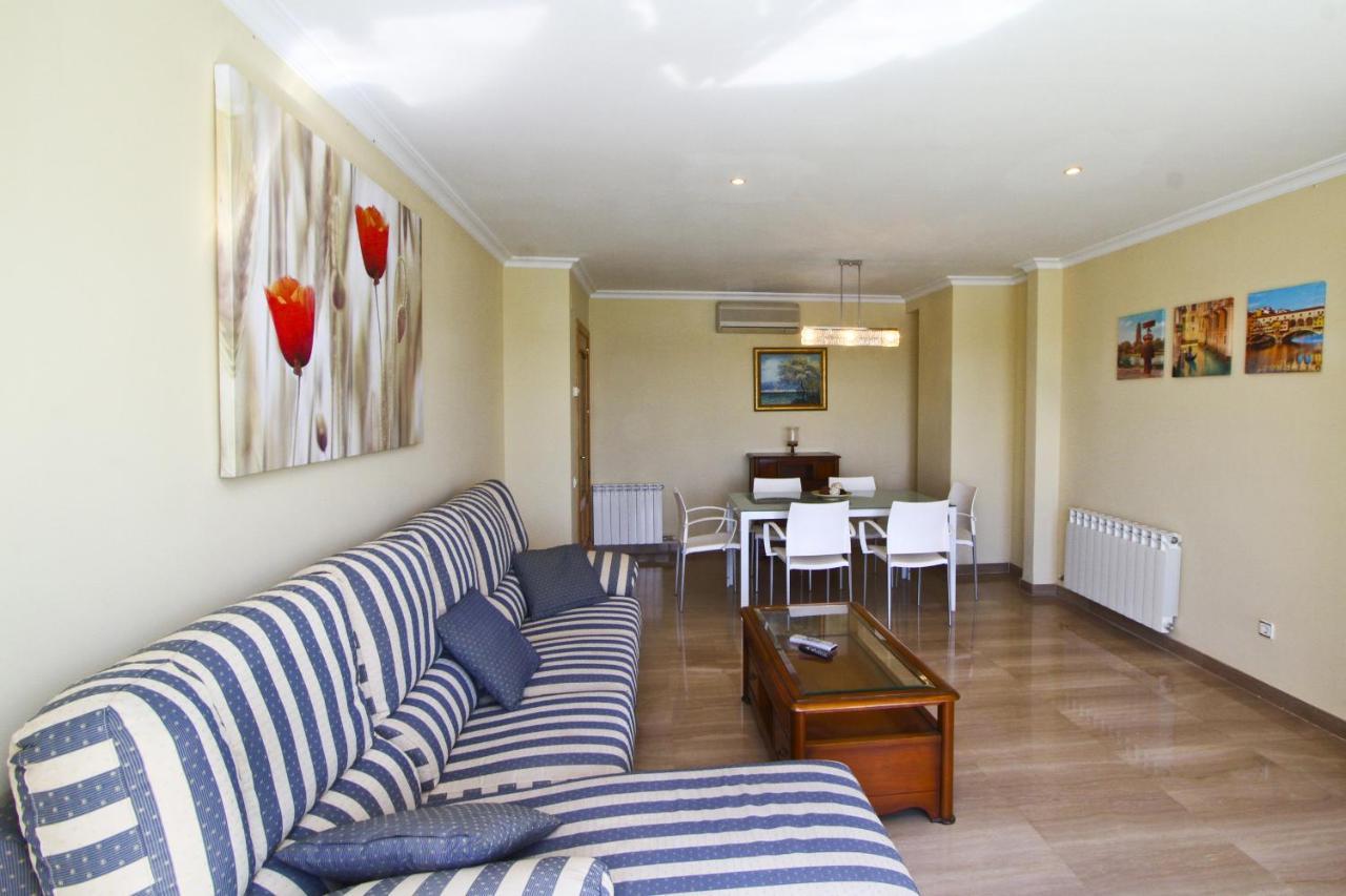 Portmarina Planet Costa Dorada Apartment Кембрилс Екстериор снимка