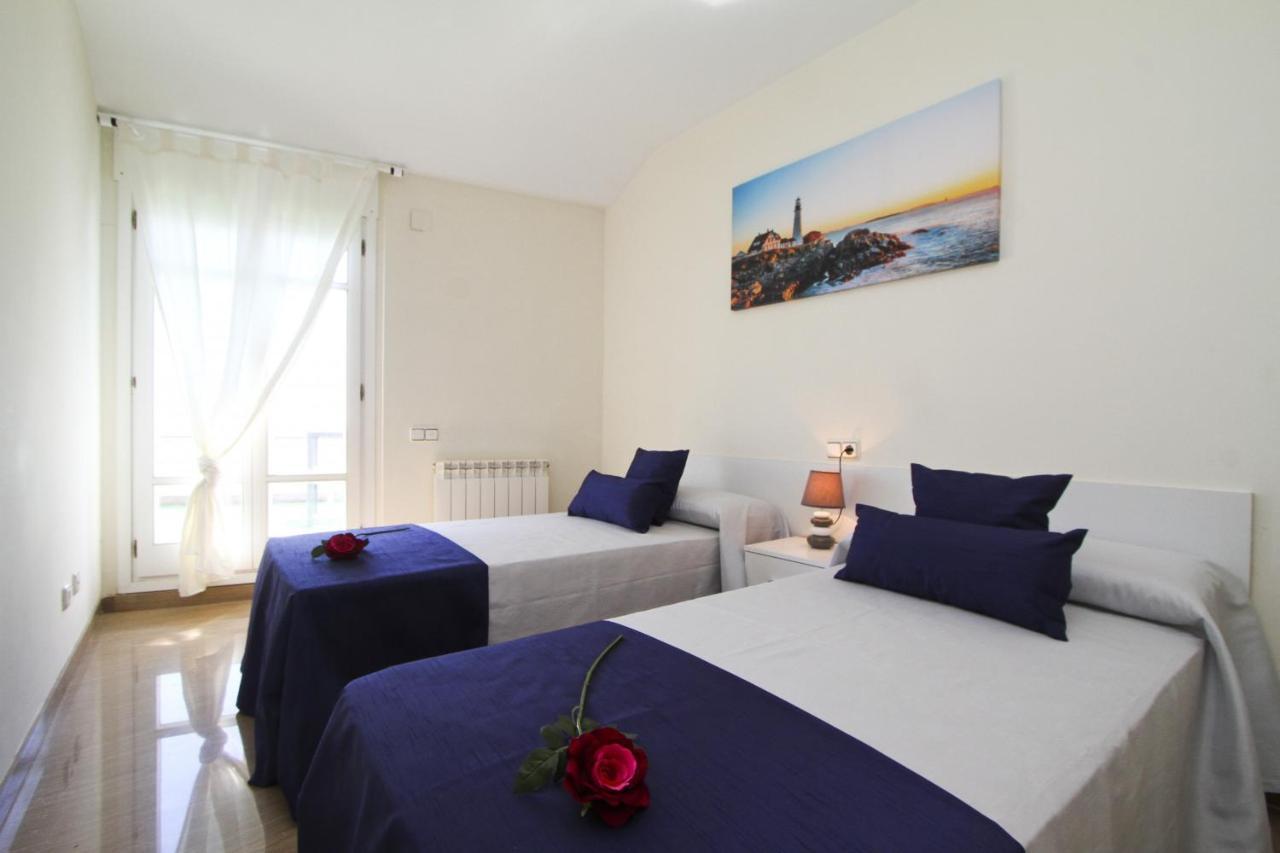Portmarina Planet Costa Dorada Apartment Кембрилс Екстериор снимка