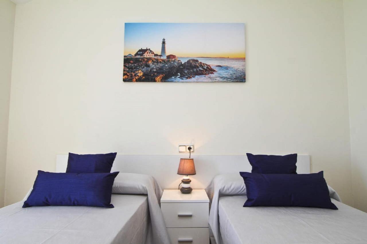 Portmarina Planet Costa Dorada Apartment Кембрилс Екстериор снимка